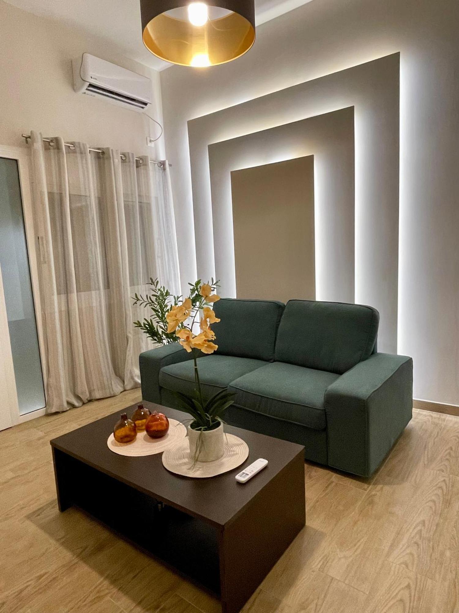Emerald Luxury Apartments - Ath Airport Spáta Esterno foto